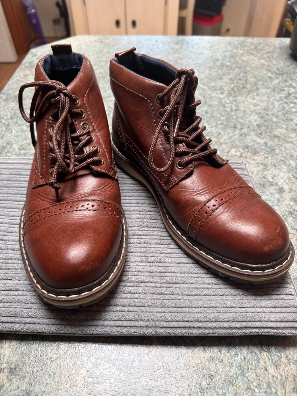 Sonoma Men's Brown Leather Cap-Toe Lace-Up Boots